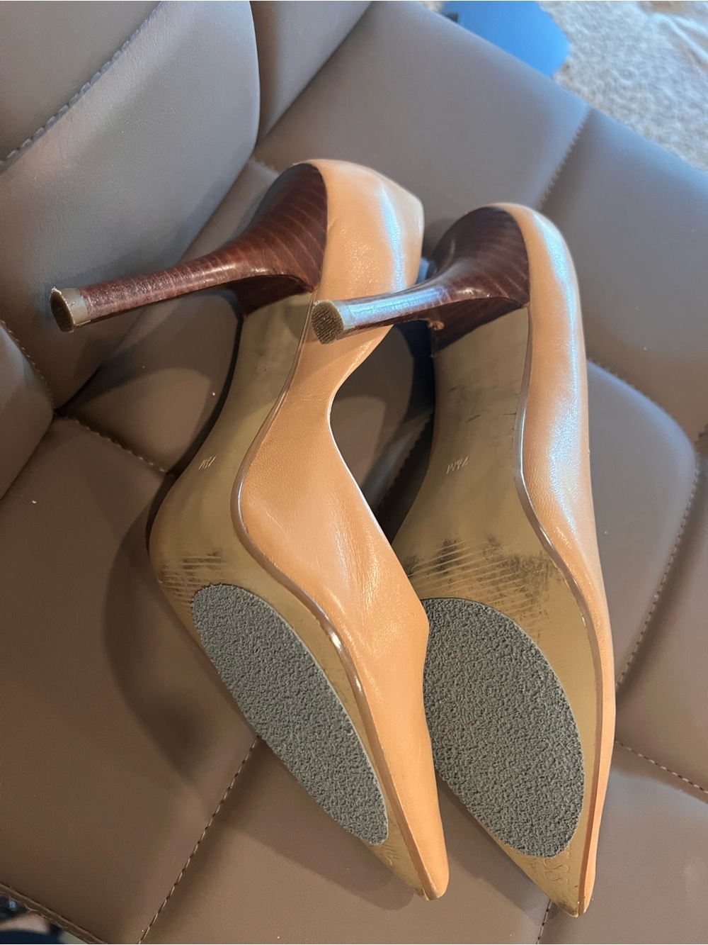 Guess Blush Nude D’Orsay Pointed Toe Heels Pumps Size 7.5 - Picture 5 of 5